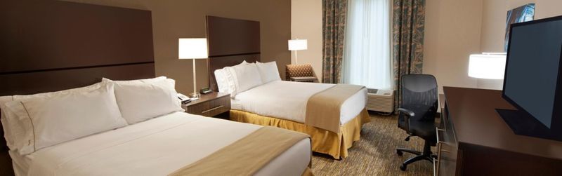Holiday Inn Express Fredericksburg - Southpoint By Ihg Eksteriør bilde