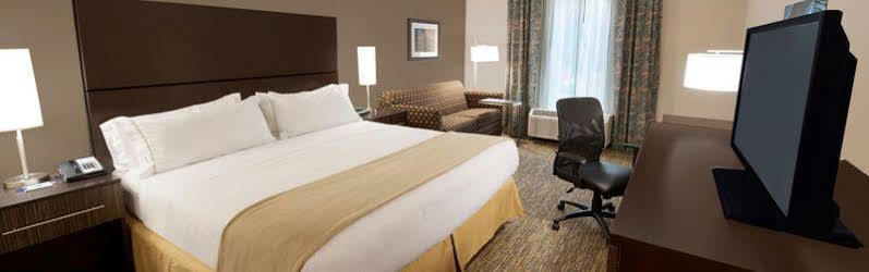 Holiday Inn Express Fredericksburg - Southpoint By Ihg Eksteriør bilde